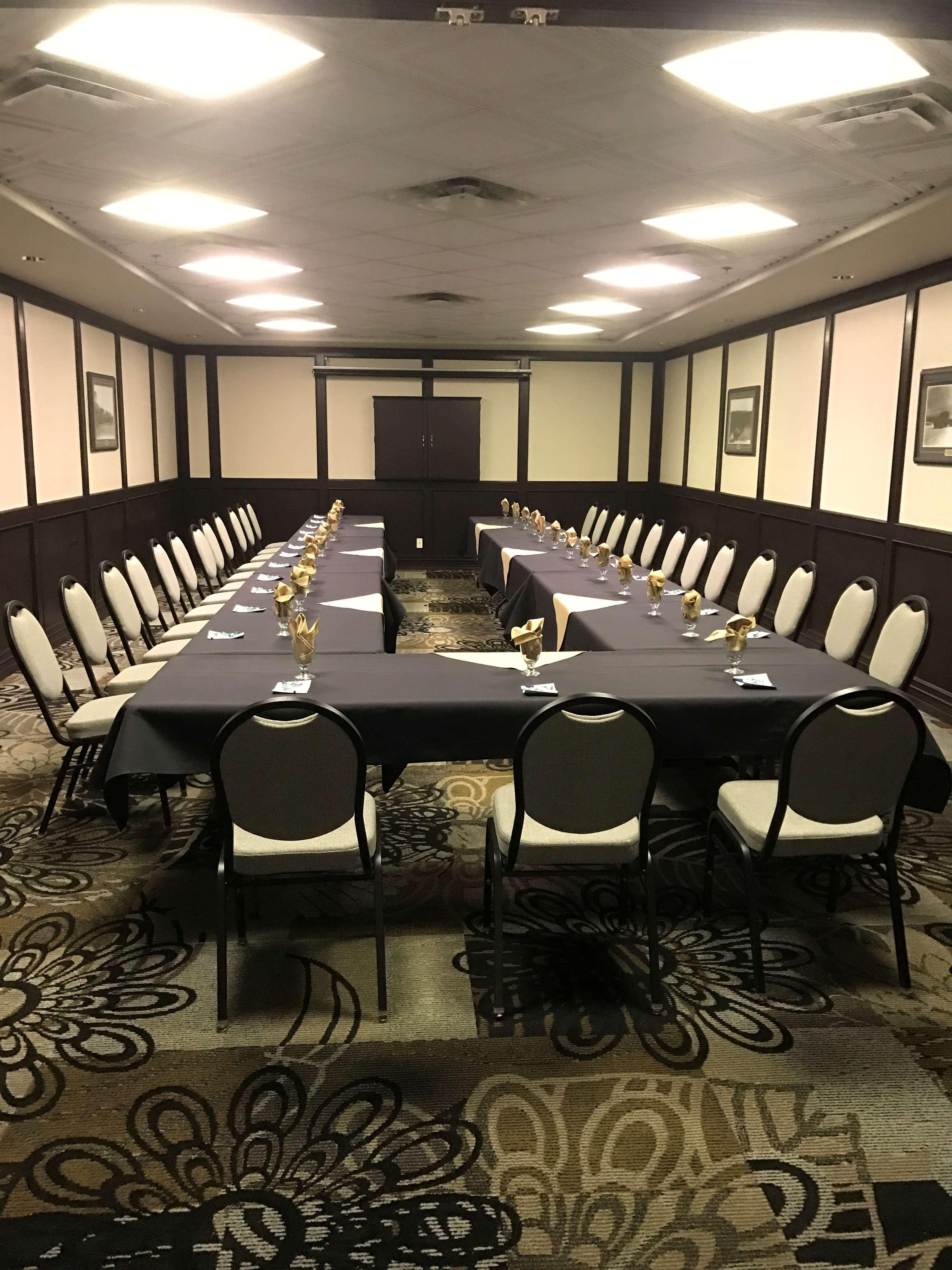 Best Western High Road Inn Edson Esterno foto