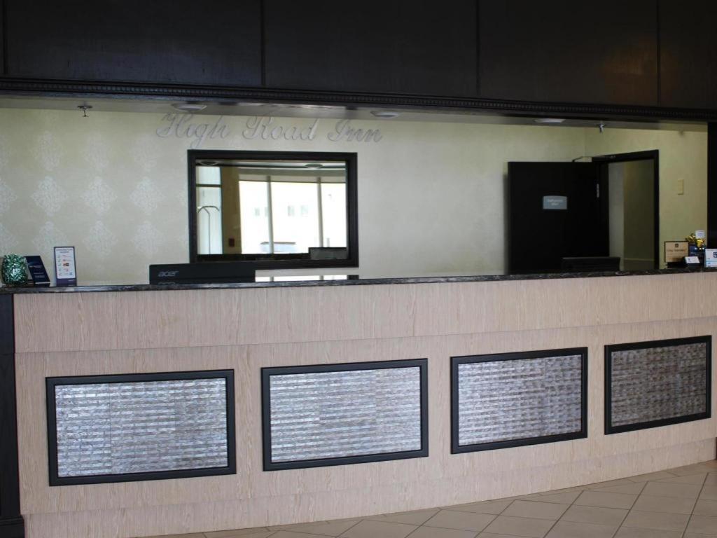 Best Western High Road Inn Edson Esterno foto