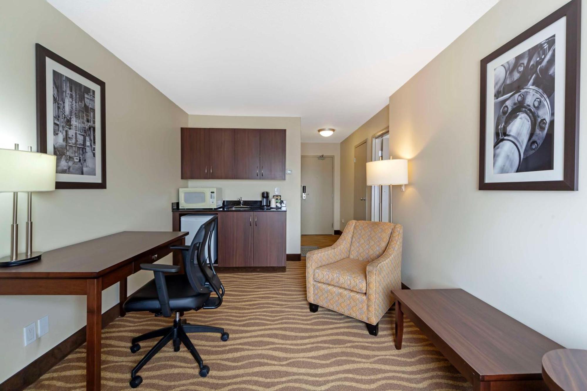 Best Western High Road Inn Edson Esterno foto