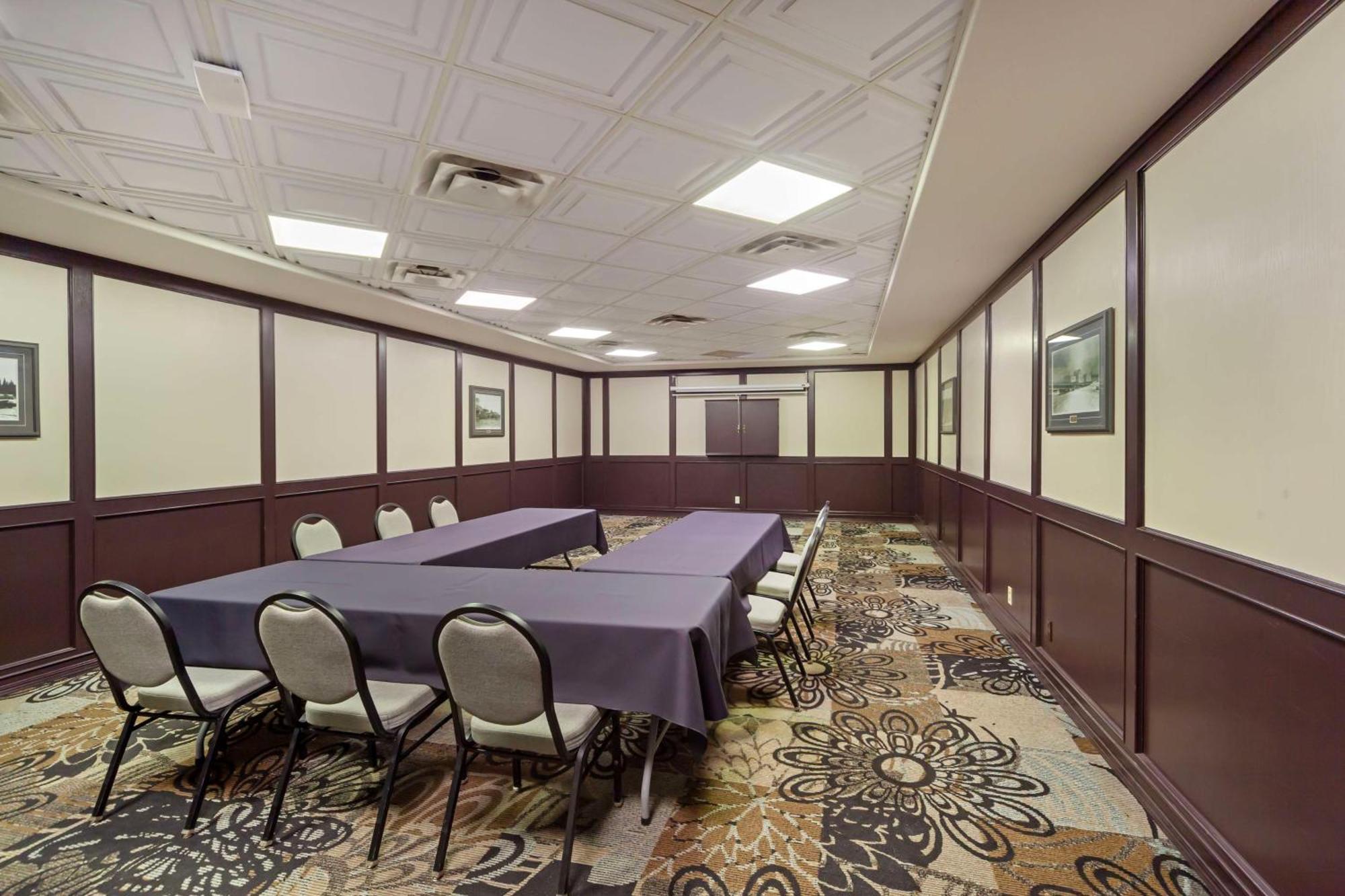 Best Western High Road Inn Edson Esterno foto