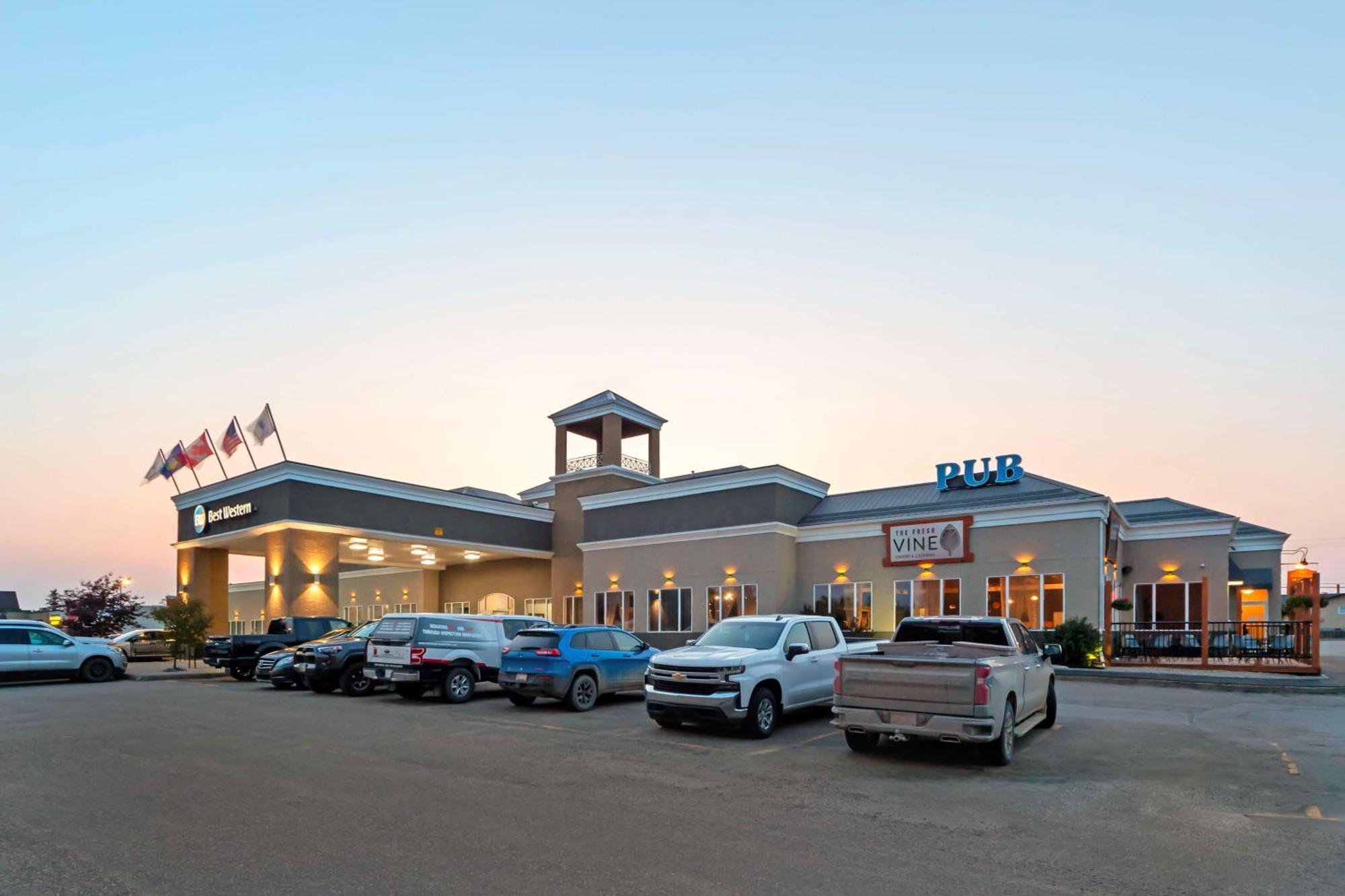 Best Western High Road Inn Edson Esterno foto