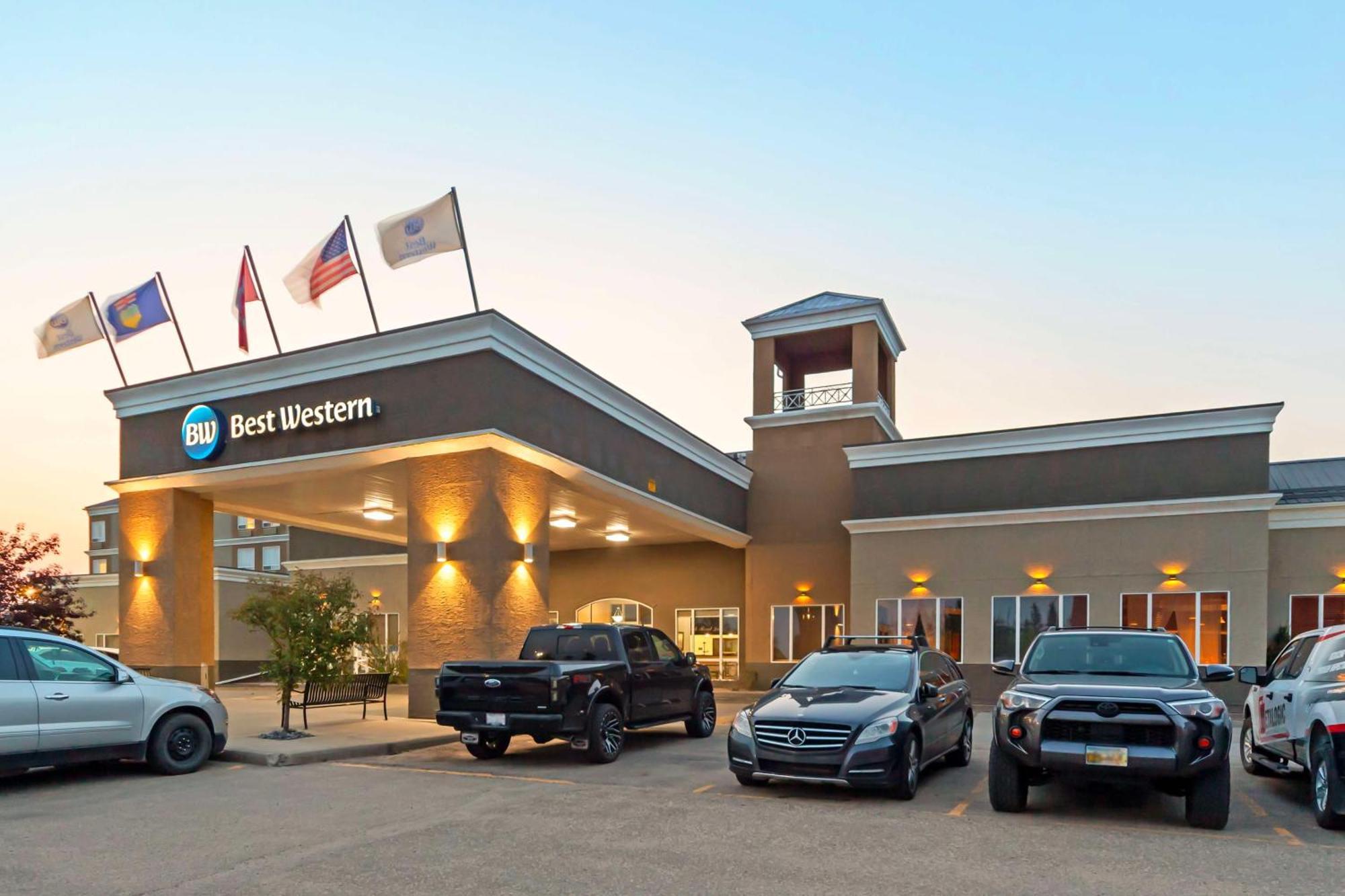 Best Western High Road Inn Edson Esterno foto